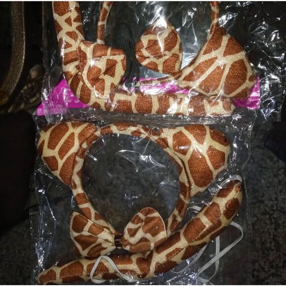 Giraffe or cat costume (cross play) - Picture 2 of 2